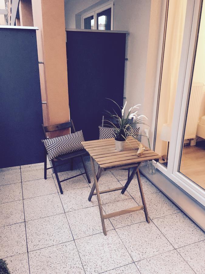 Blanc De Luxe Appartement *